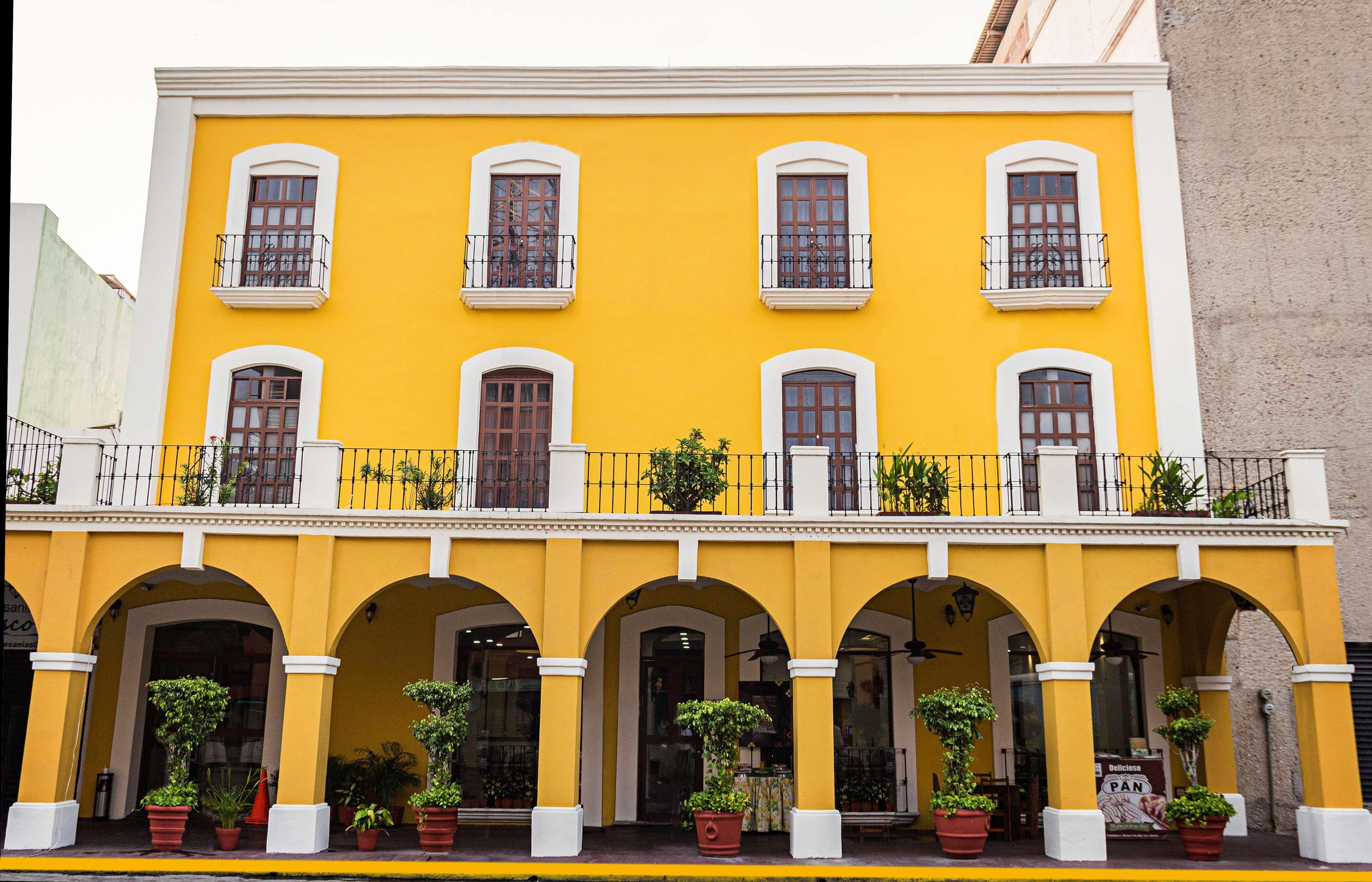 Best Western Hotel Madan Villahermosa Dış mekan fotoğraf
